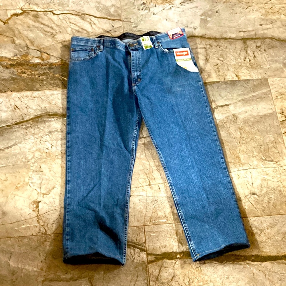 New pair of Mens Wrangler Jeans